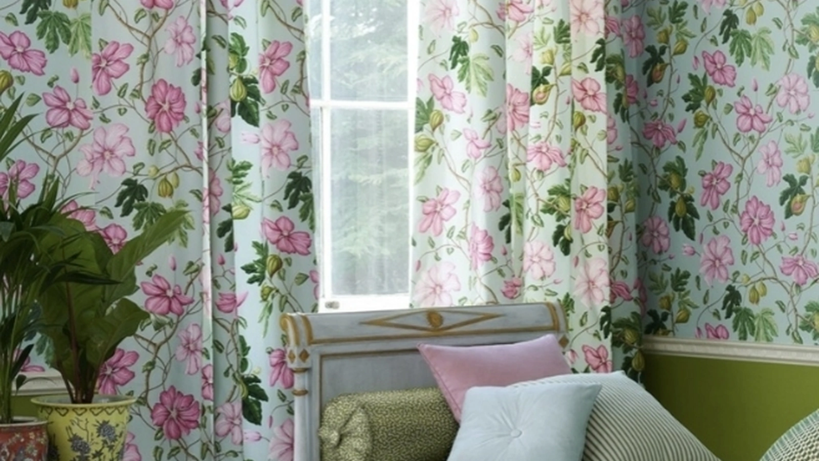 Carta da parati Castellane di Manuel Canovas