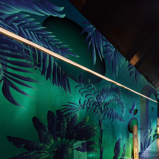 Carta da parati Space Jungle di Spaghetti Wall