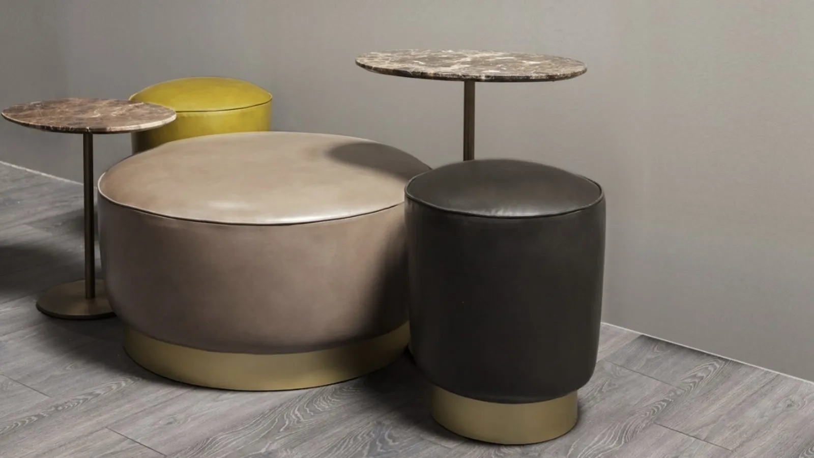 Pouf in pelle A Round di Vibieffe