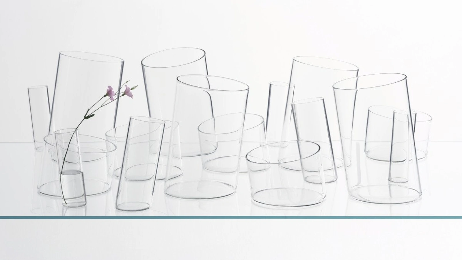 Vasi Bow di Glas Italia