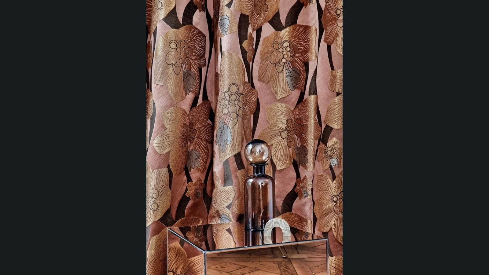 Tenda Breteuil di Manuel Canovas