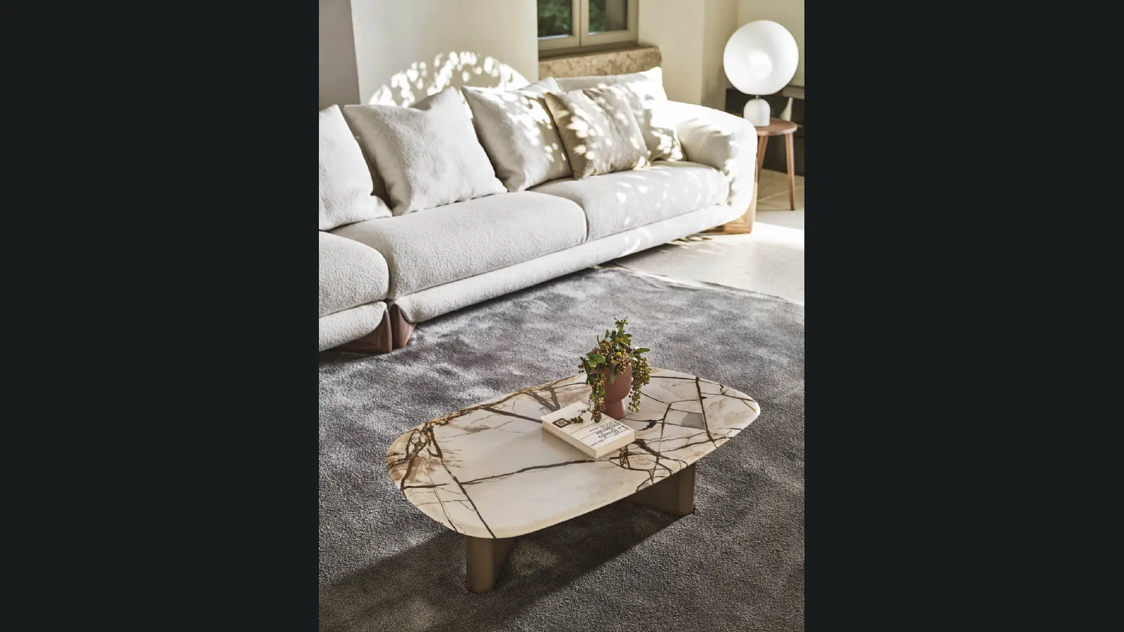 Tavolino in marmo Callisto di Porada