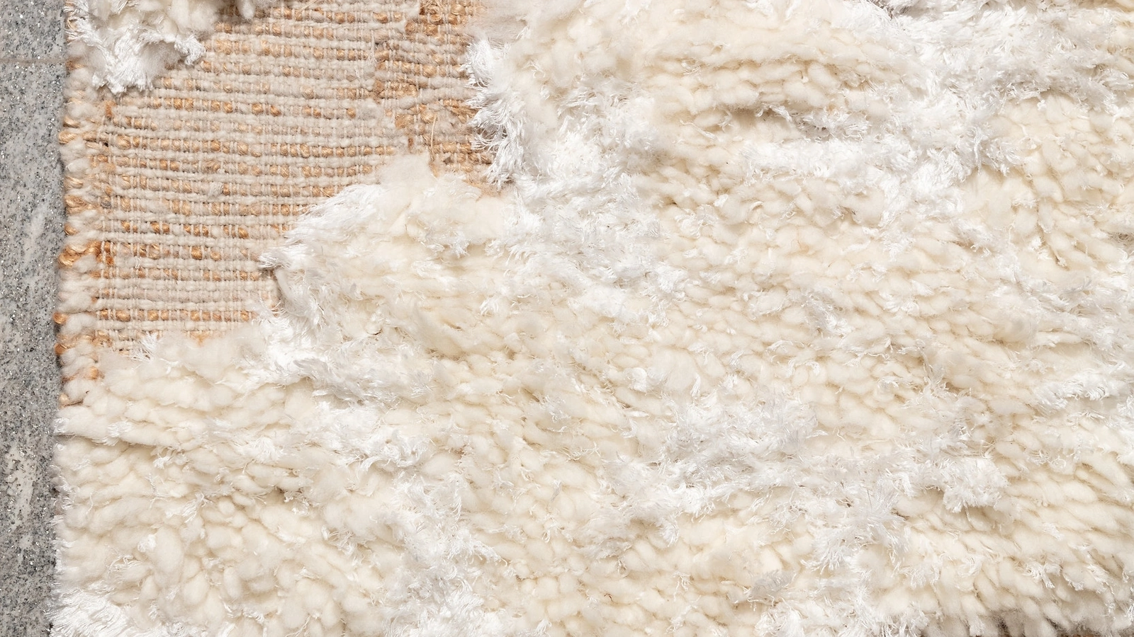 Tappeto Puffy Loom di Christian Fischbacher