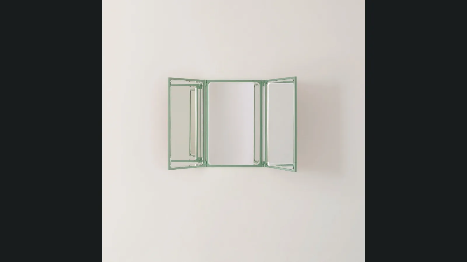 Specchiera Como di Glas Italia