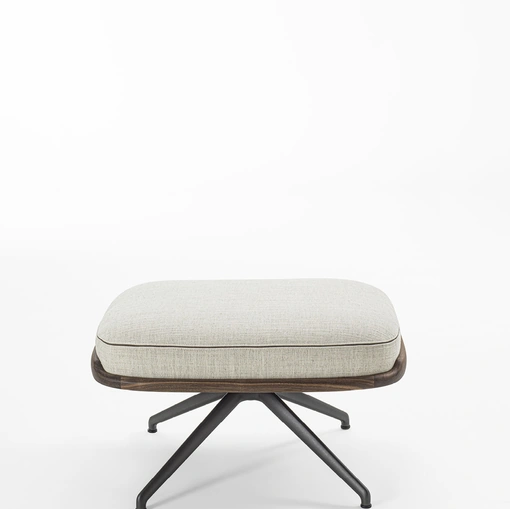 Cuna Lounge Pouf di Porada