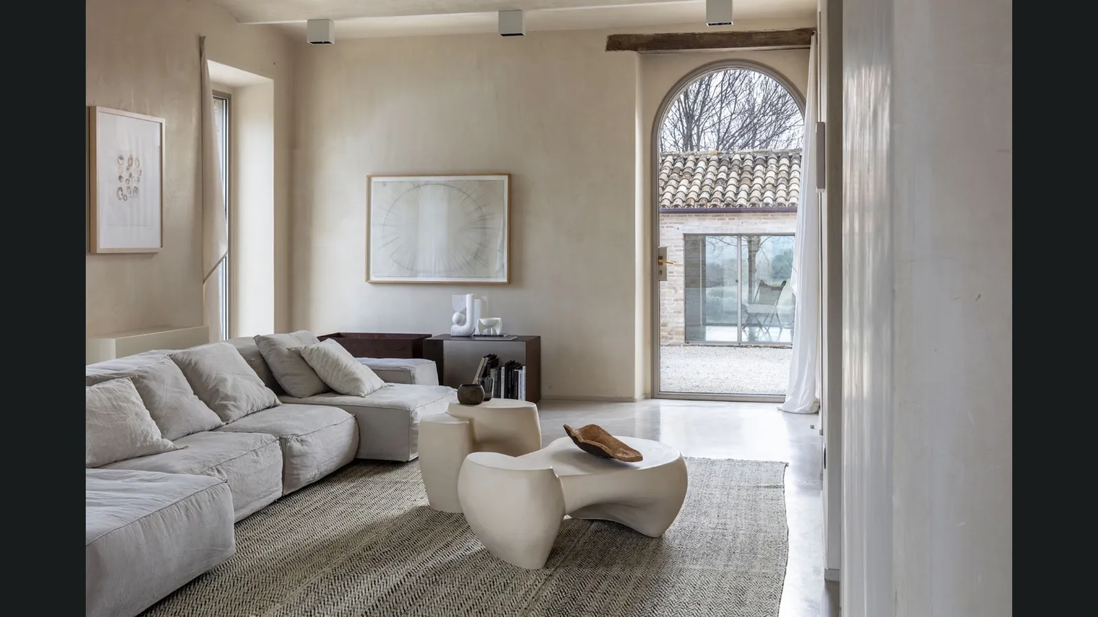 Tavolino in gres Dune di Mogg