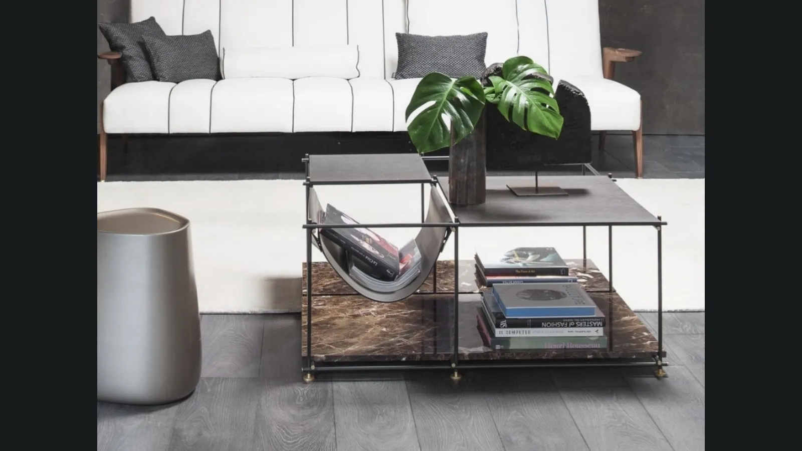 Tavolino E_Spirit con piano superiore in legno e piano inferiore in marmo di Vibieffe