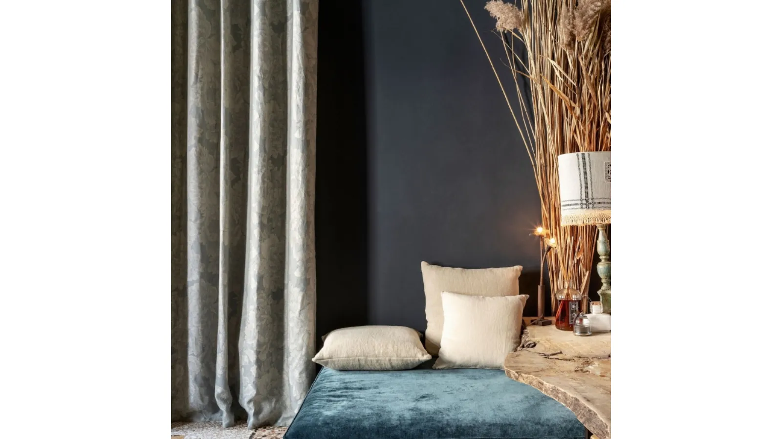 Tenda Flowers di Larsen