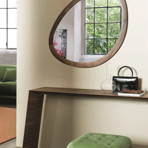 Specchio da parete con cornice in legno massello di noce Giolino e Giolo di Porada