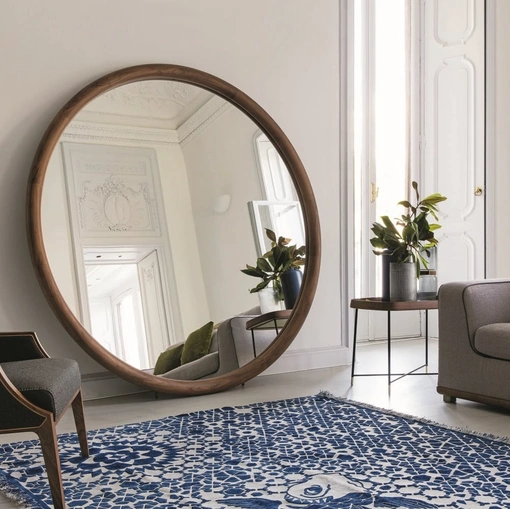 Specchio tondo da appoggio con cornice in legno massello Giove di Porada