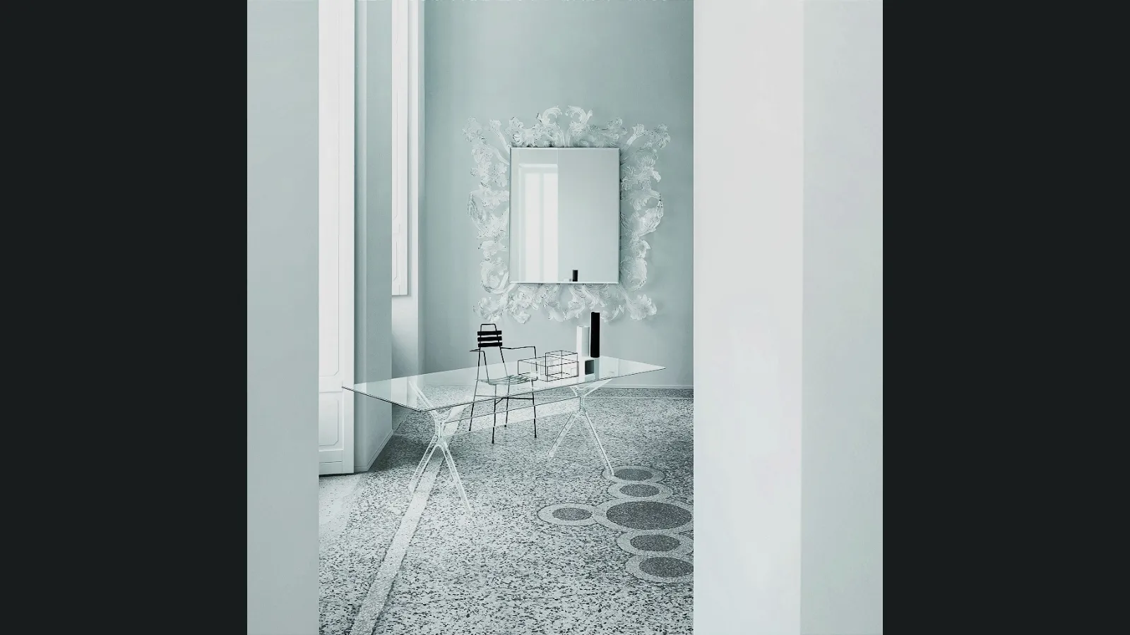 Specchio Sturm und Drang di Glas Italia