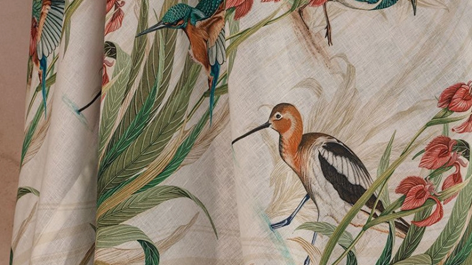 Tenda Halcyon di Larsen