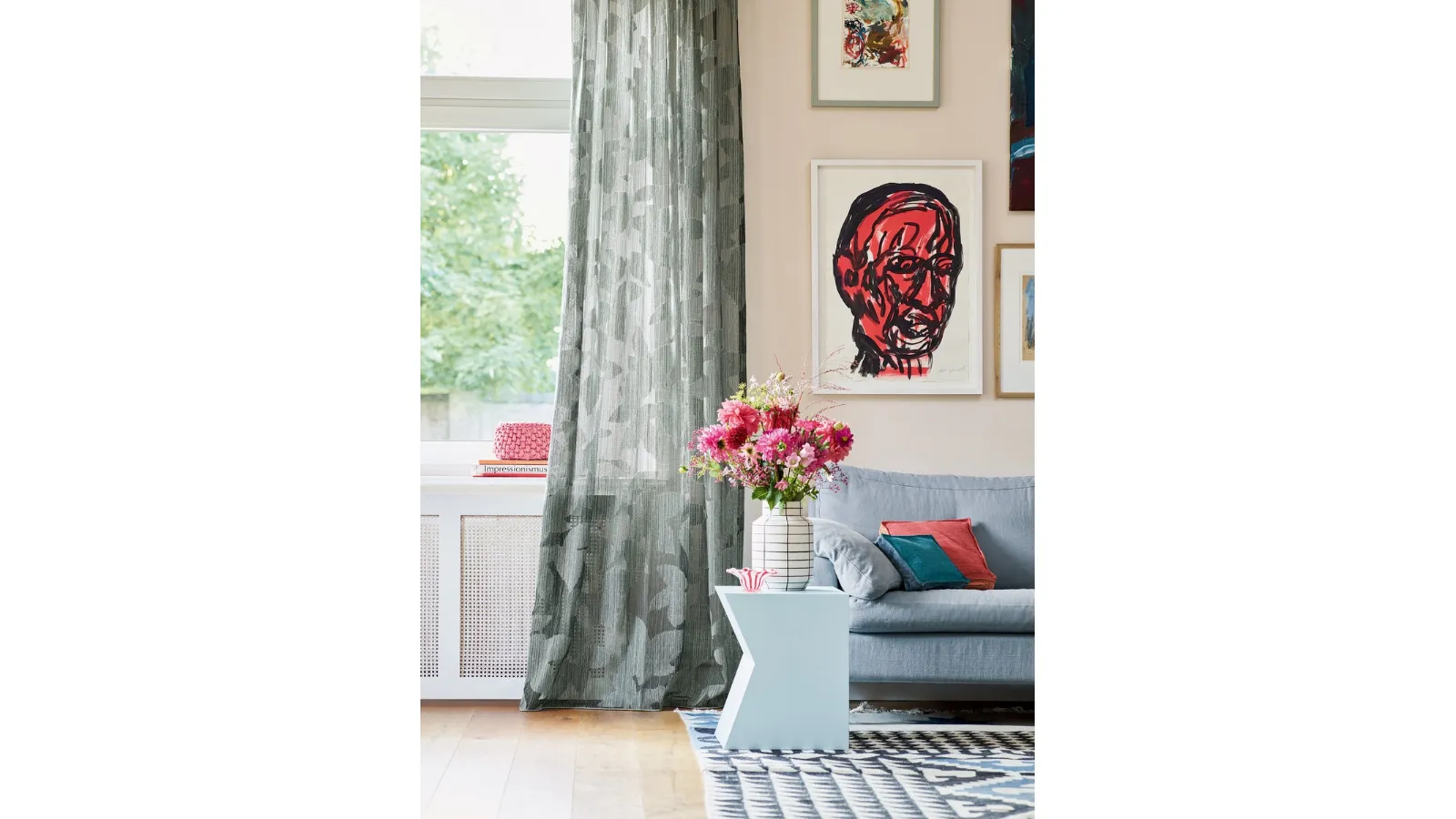 Tenda moderna in viscosa e lino con design a foglie Hathi di Ado