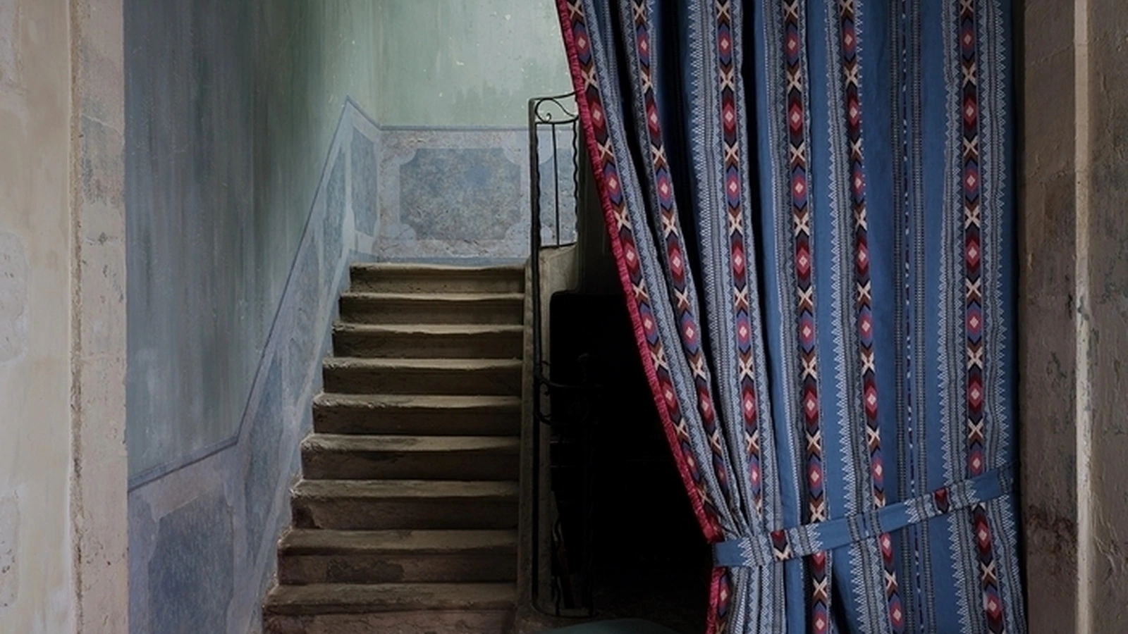 Tenda Jalore Tikal di Manuel Canovas