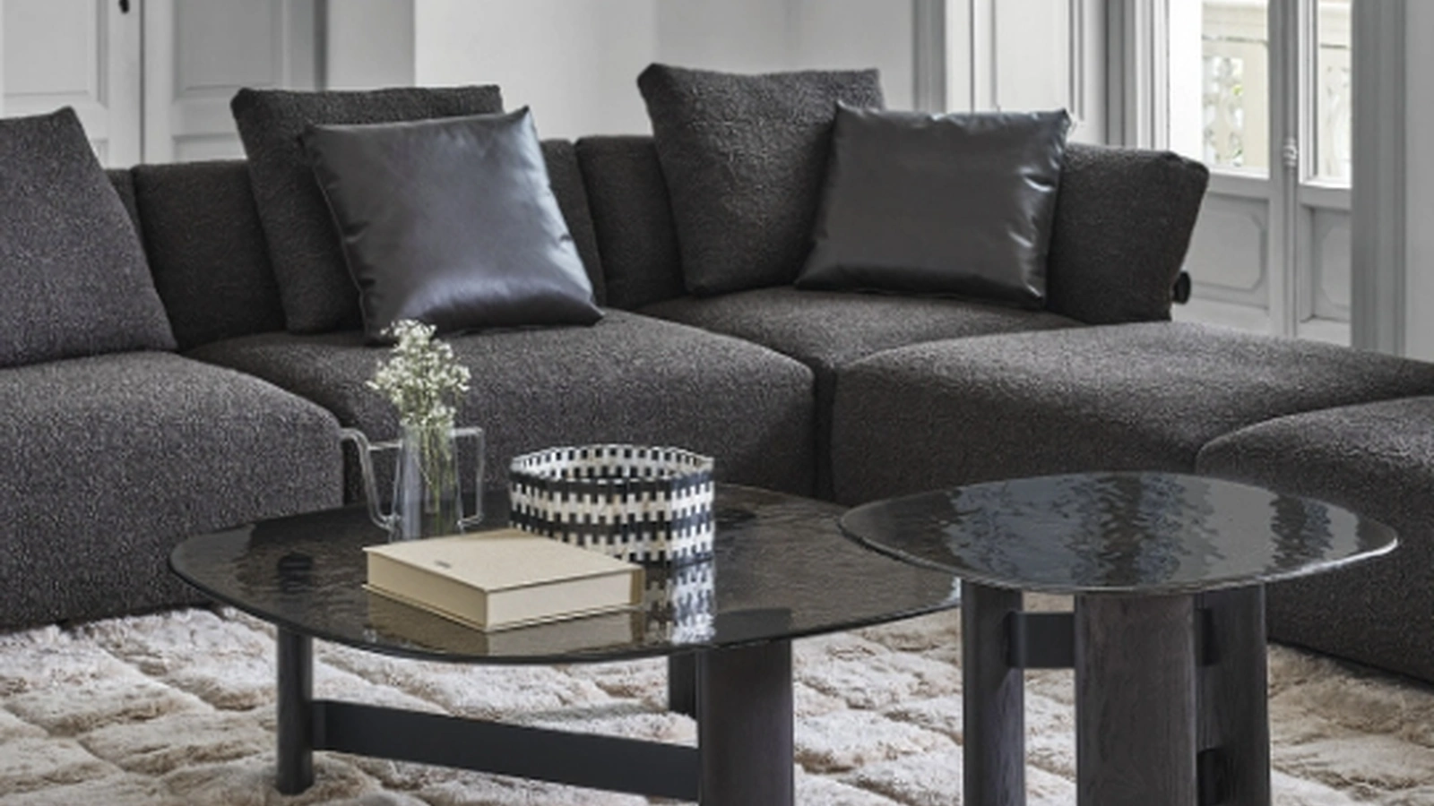 Tavolini Latch di Porada