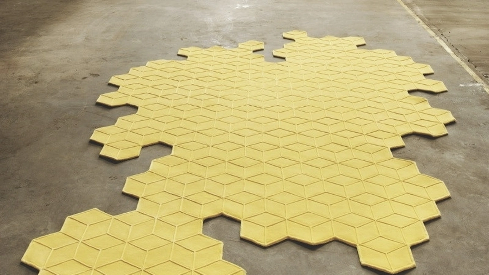 Tappeto Metamorphose di Christian Fischbacher