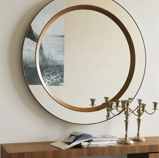Specchio Miss Tondo con cornice in legno di Porada