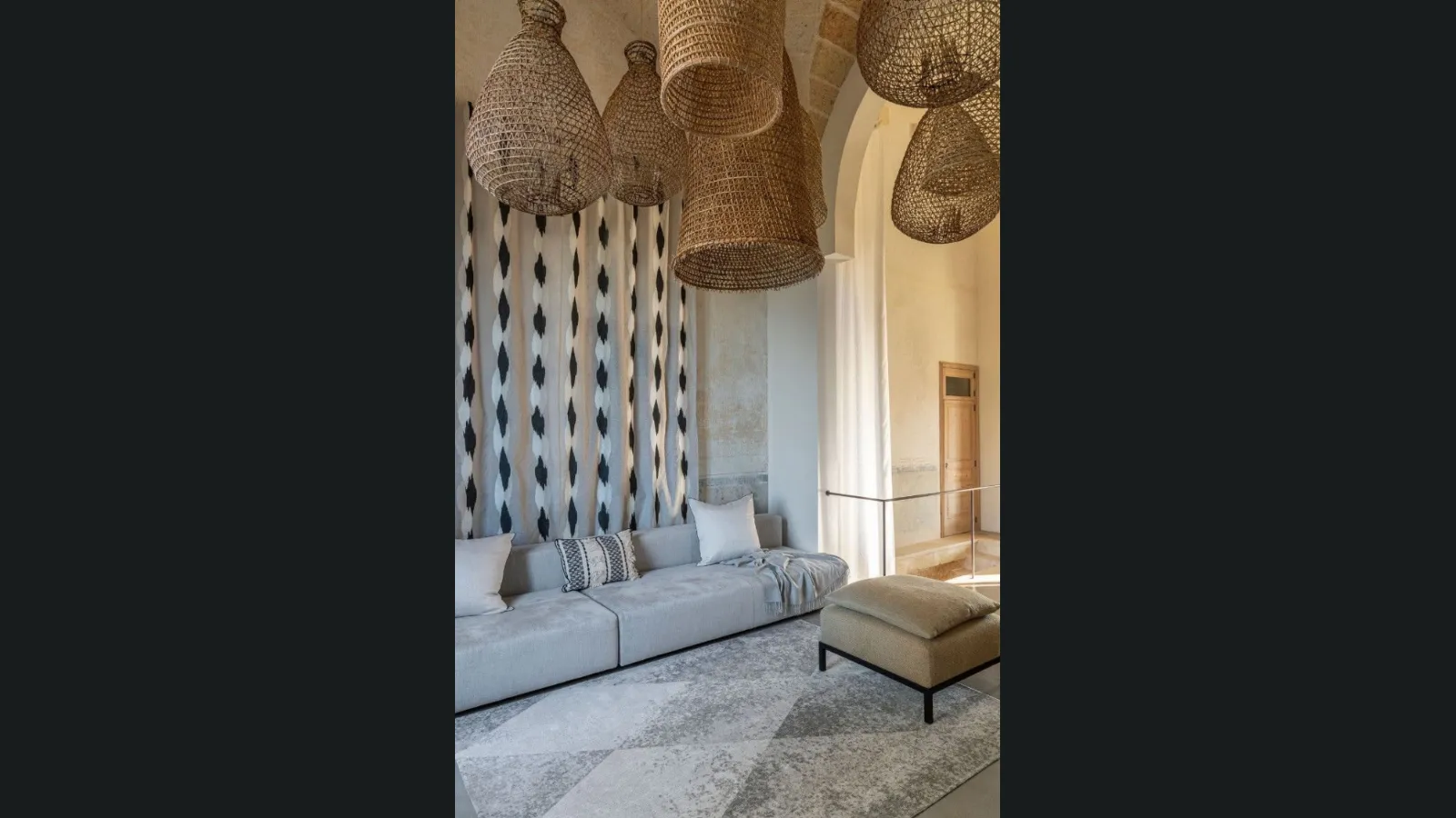 Tenda Monterrey di Larsen