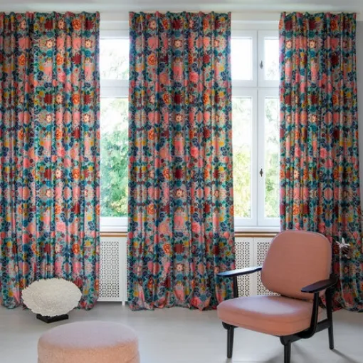 Tenda in velluto con motivo floreale Phlox & Dahlia di Ado