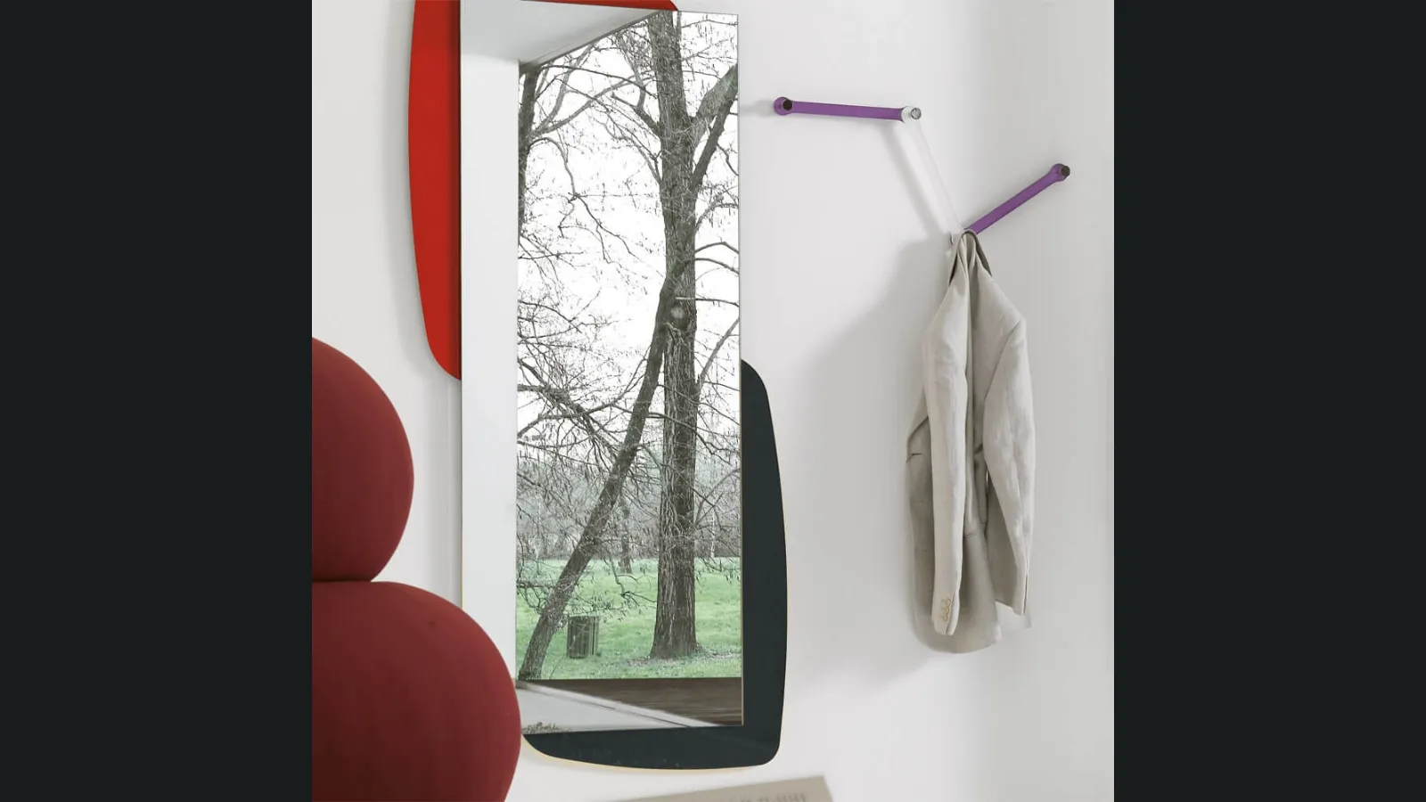 Appendiabiti Bobi in plexiglass di Ponti Terenghi