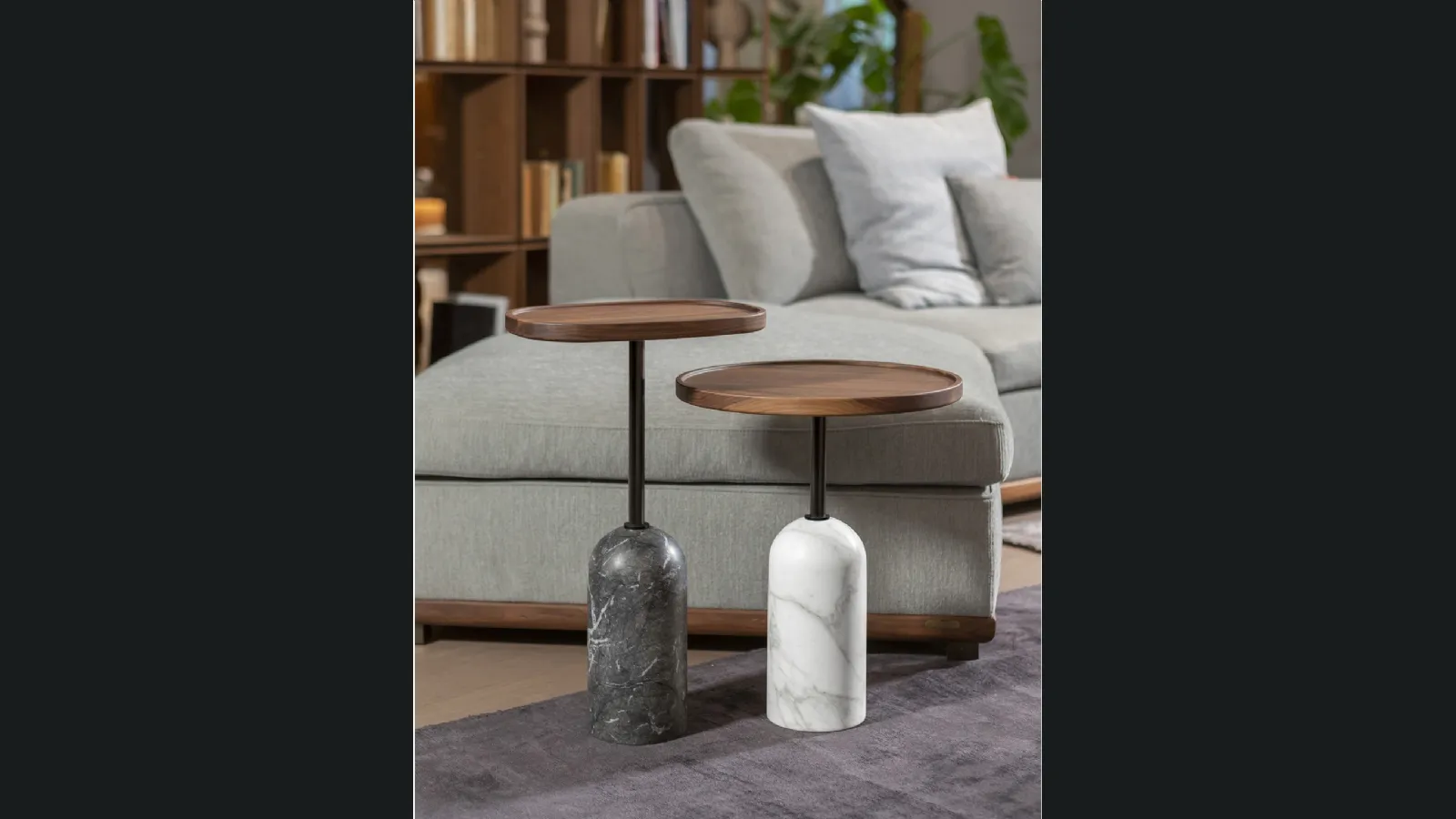 Tavolino in legno con base in marmo Ekero di Porada