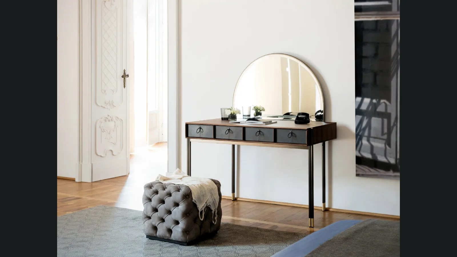 Scrittoio Eley di Porada