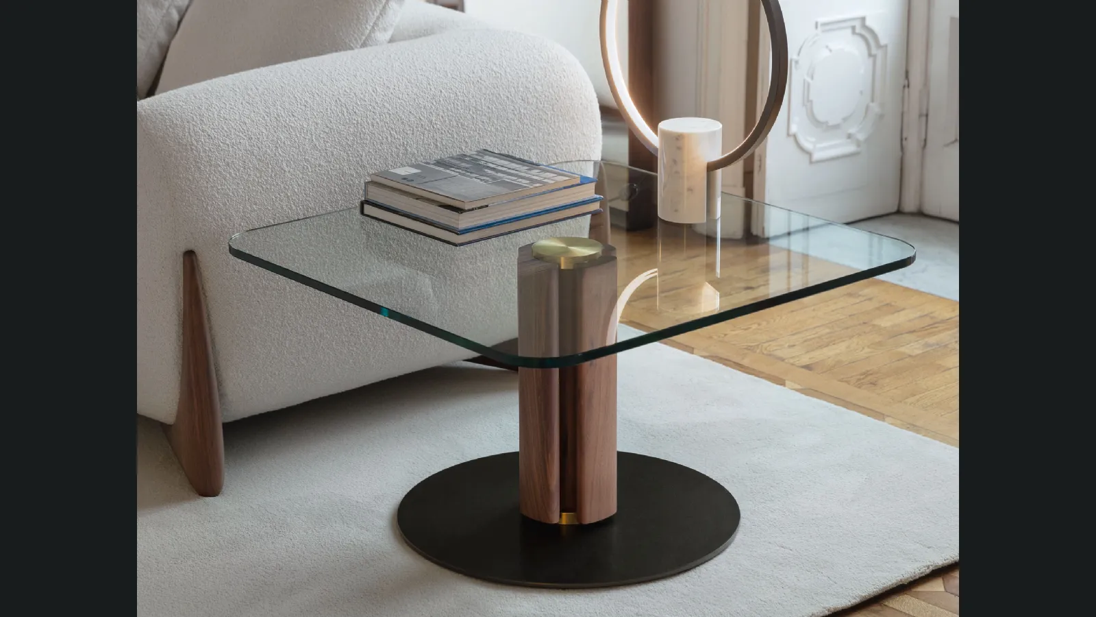 Tavolino quadrato alto con piano in cristallo trasparente Quadrifoglio di Porada