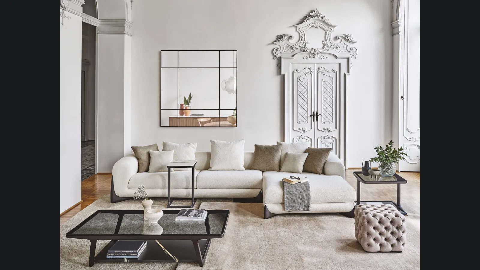 Tavolino in massello di frassino con piano superiore in cristallo e piano inferiore in marmo Script 150 di Porada