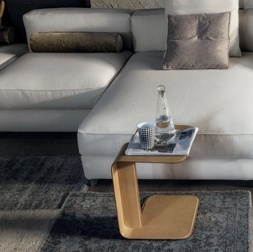 Tavolino rivestito in cuoio Self di Vibieffe