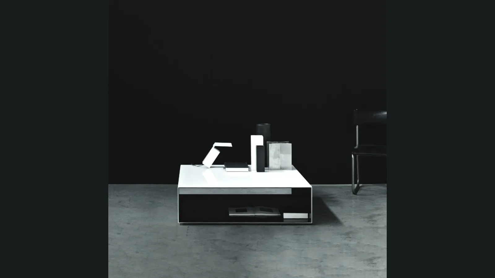 Tavolino SiO2 Tunnel di Glas Italia