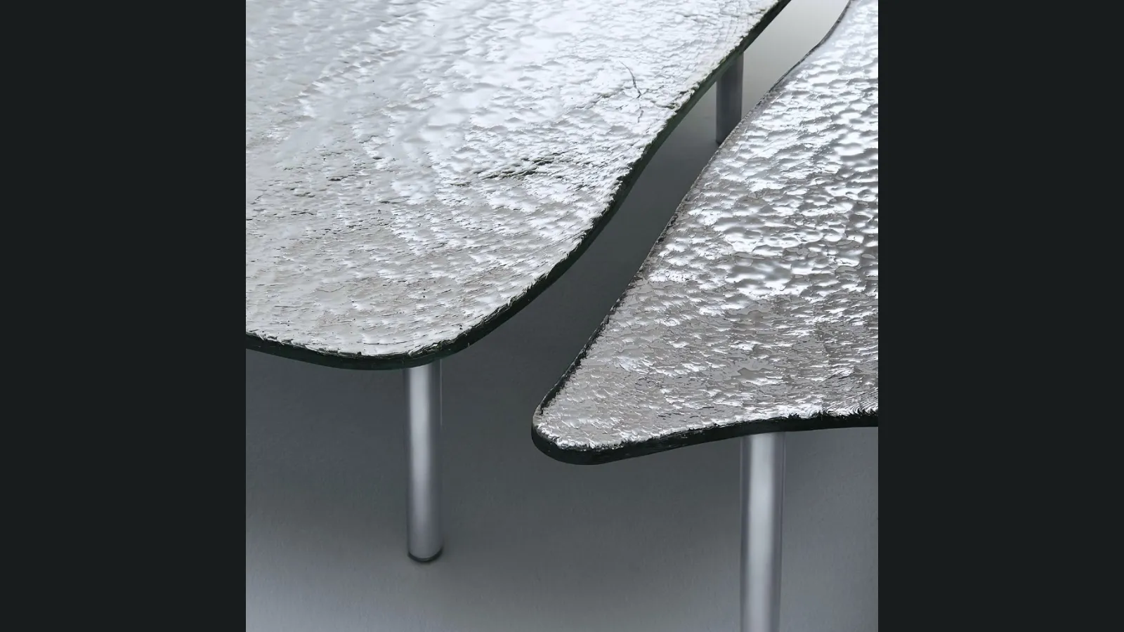 Tavolini Specchio di Venere di Glas Italia