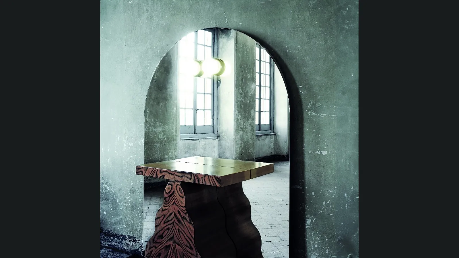 Specchiera Sybilla di Glas Italia