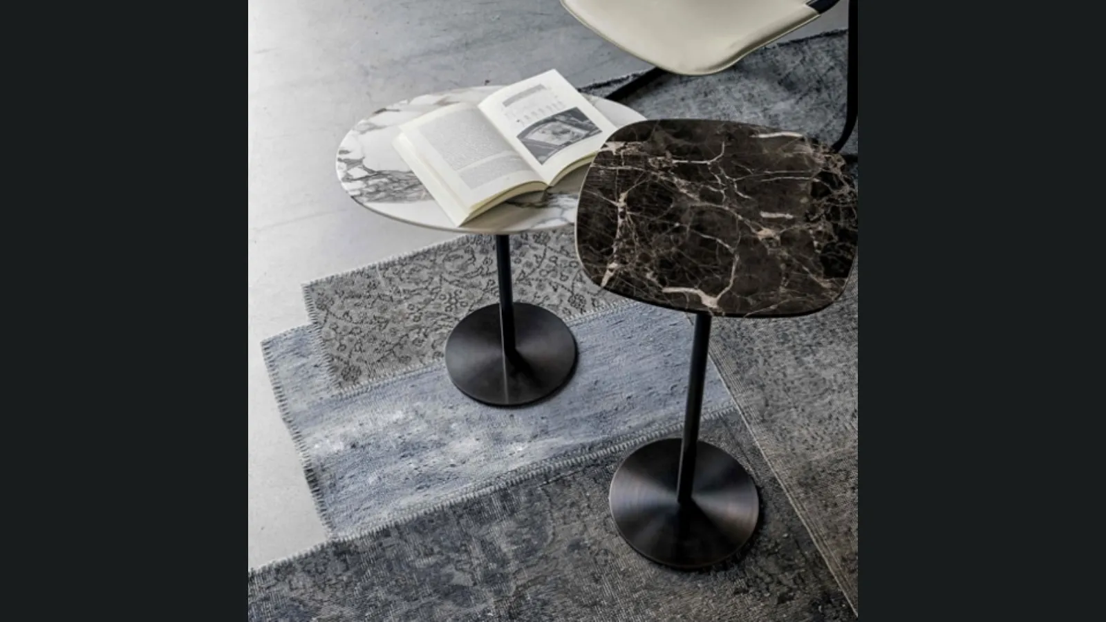 Tavolino Form in marmo di Vibieffe