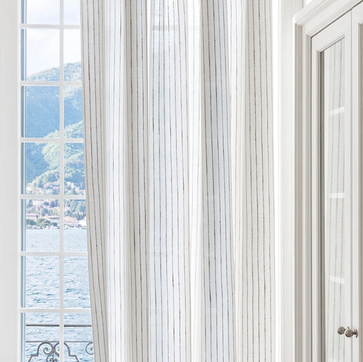 Tenda Themis in lana e seta a righe di Mastro Raphael