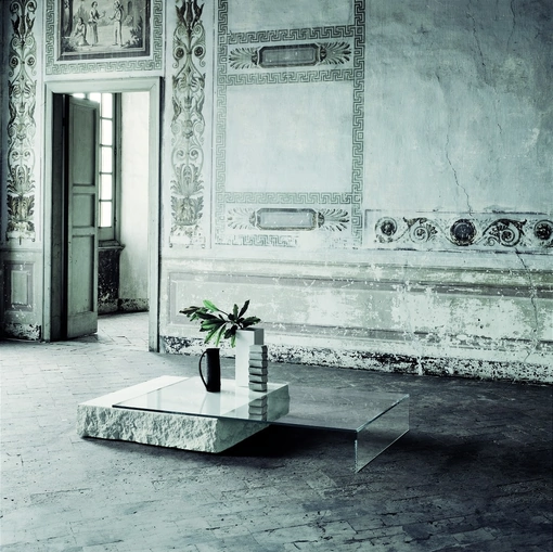 Tavolino Terraliquida in cristallo e pietra di Glas Italia