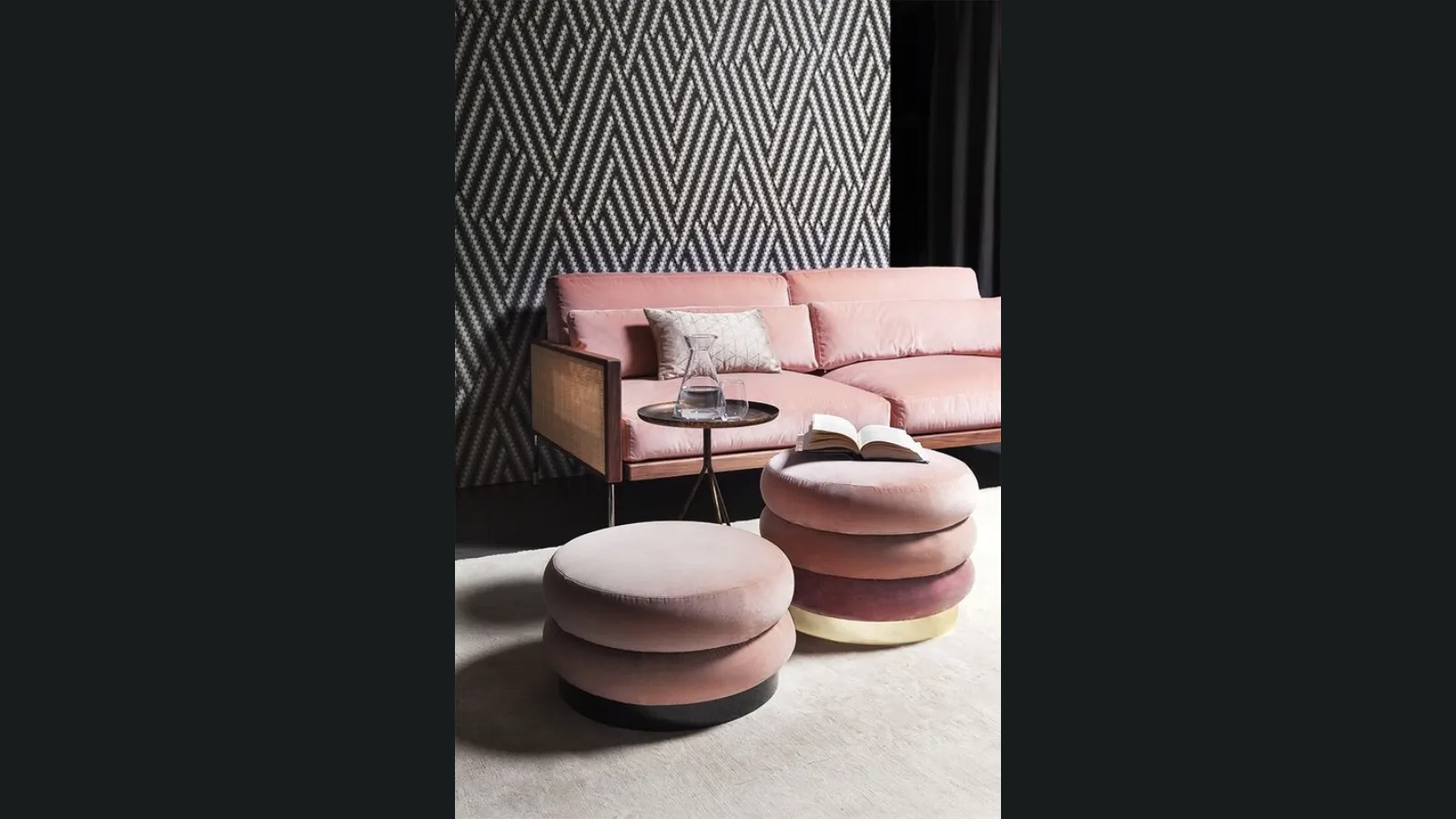 Pouf in tessuto Chignon di Vibieffe