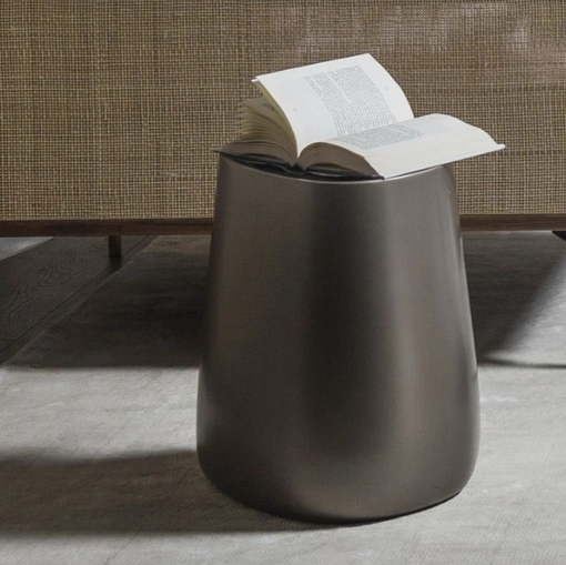 Tavolino in poliuretano bronzo Pico di Vibieffe