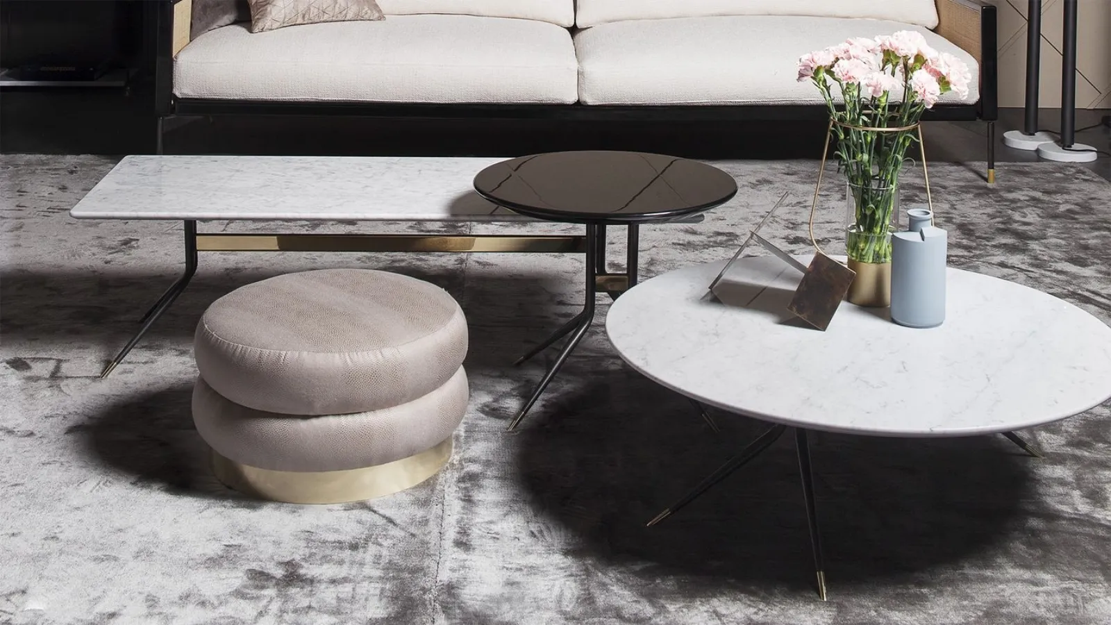 Tavolino in marmo Swing di Vibieffe