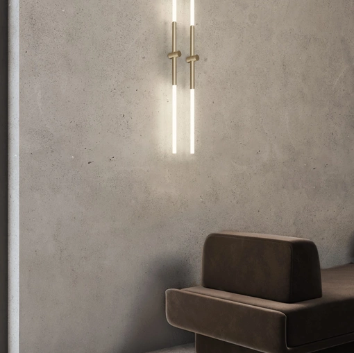Lampada Bianca Linear in ottone di Contardi