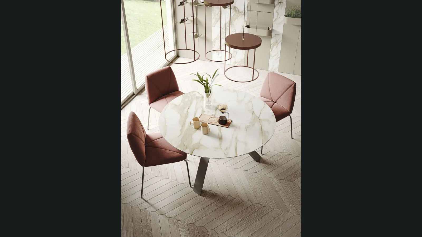 Lampada a sospensione Brassie Round in metallo dalle linee essenziali e sinuose di Ronda Design