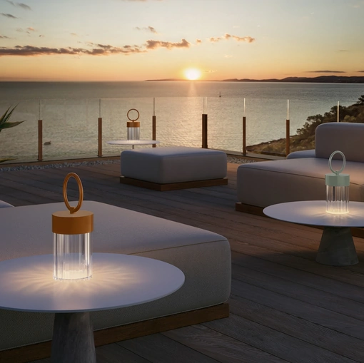 Lampada outdoor Claretta in metallo laccato e vetro di Contardi