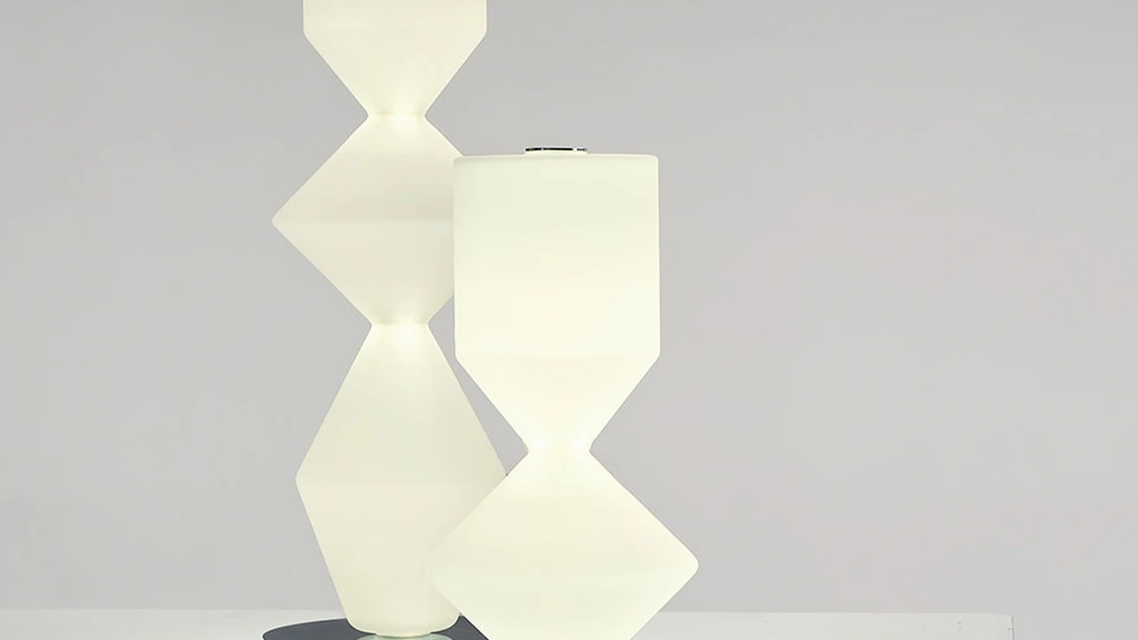 Lampada da tavolo Costantina Opal di Mogg