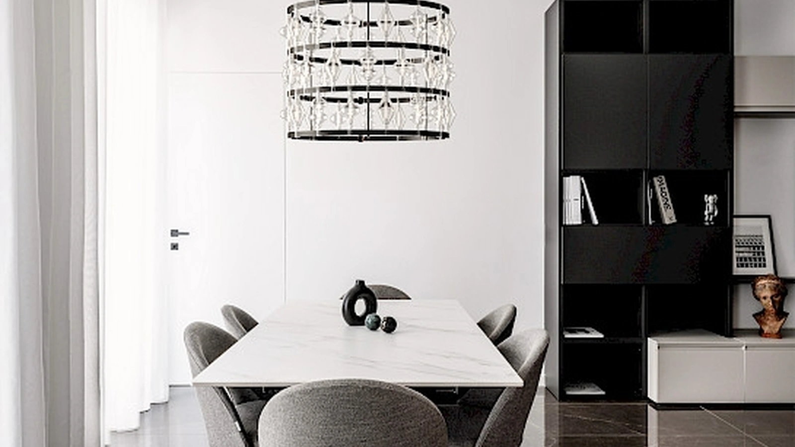 Lampada a sospensione Danza in metallo con diffusori in vetro di Rotaliana