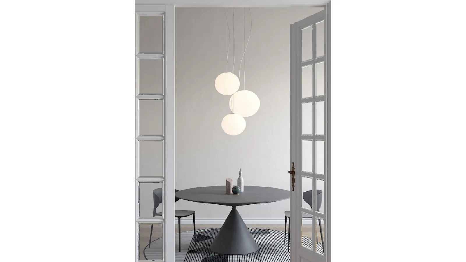 Lampada a sospensione in vetro soffiato caratterizzato da sottili anelli a rilievo Flow Glass di Rotaliana