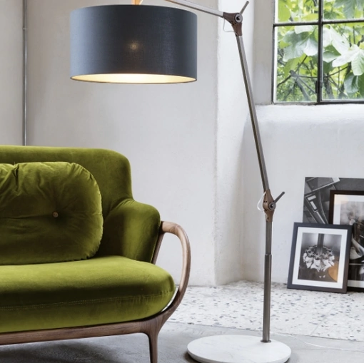 Lampada da terra Gary in metallo, marmo e tessuto di Porada