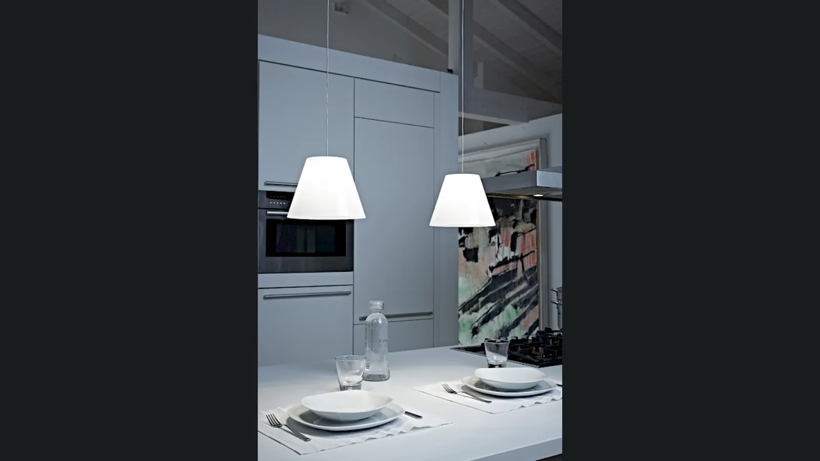 Lampada a sospensione con diffusore in policarbonato a sorgente LED Dina di Rotaliana