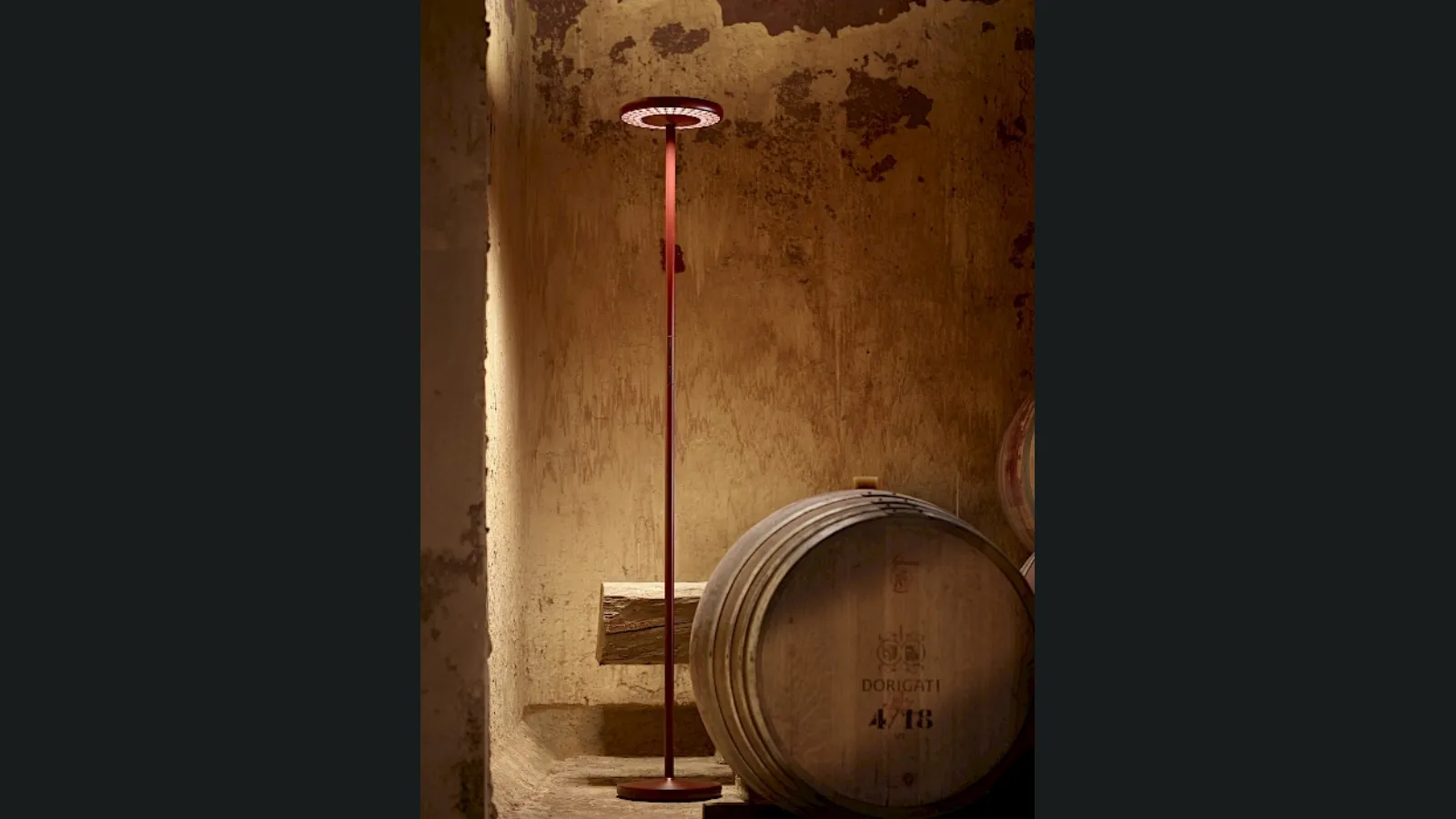 Lampada da terra Sol Rossomosto di Rotaliana