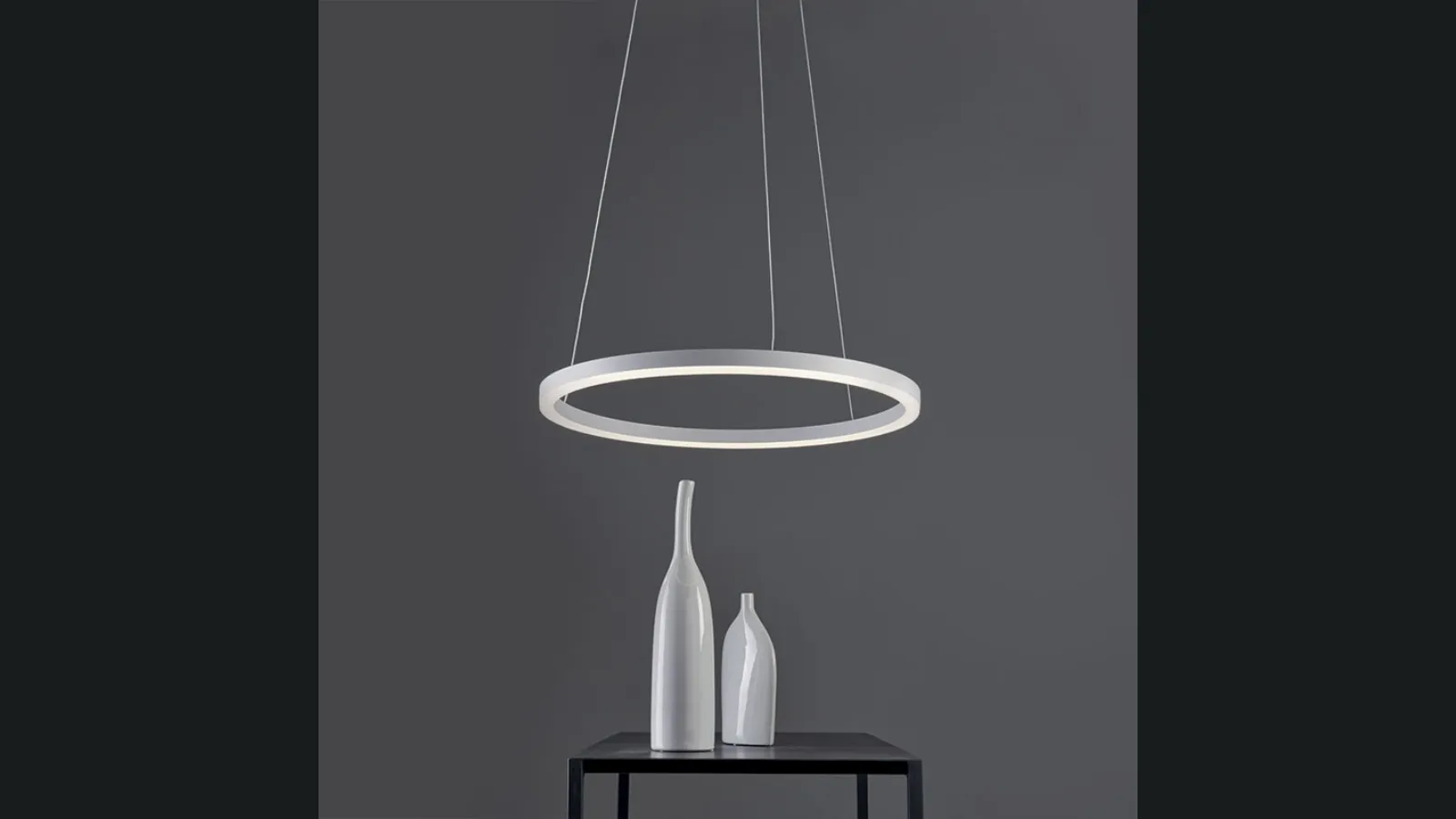 Lampada a sospensione Hurricane di Vivida International