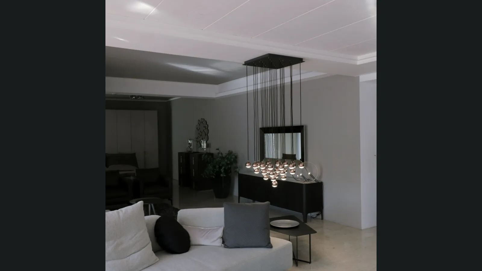 Lampada a sospensione Shallow di Vivida International