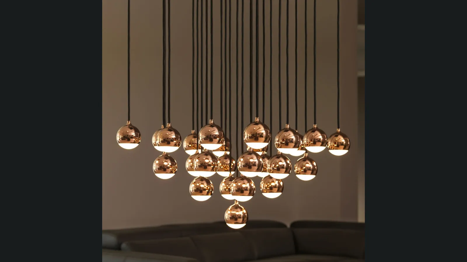 Lampada a sospensione Shallow di Vivida International